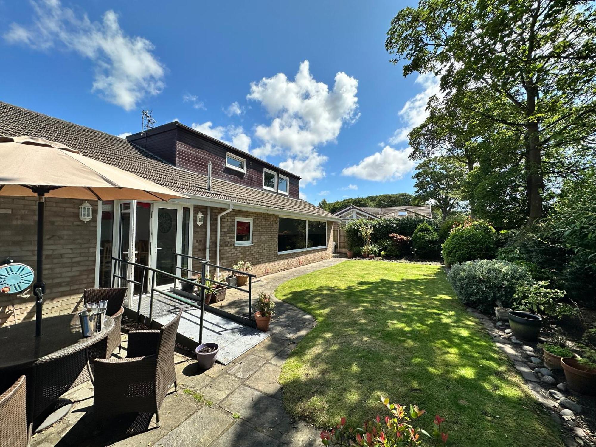'Sounion' - Fabulous, Spacious Modern House With Large Private Garden In Leafy Lytham Lytham St Annes Exterior foto